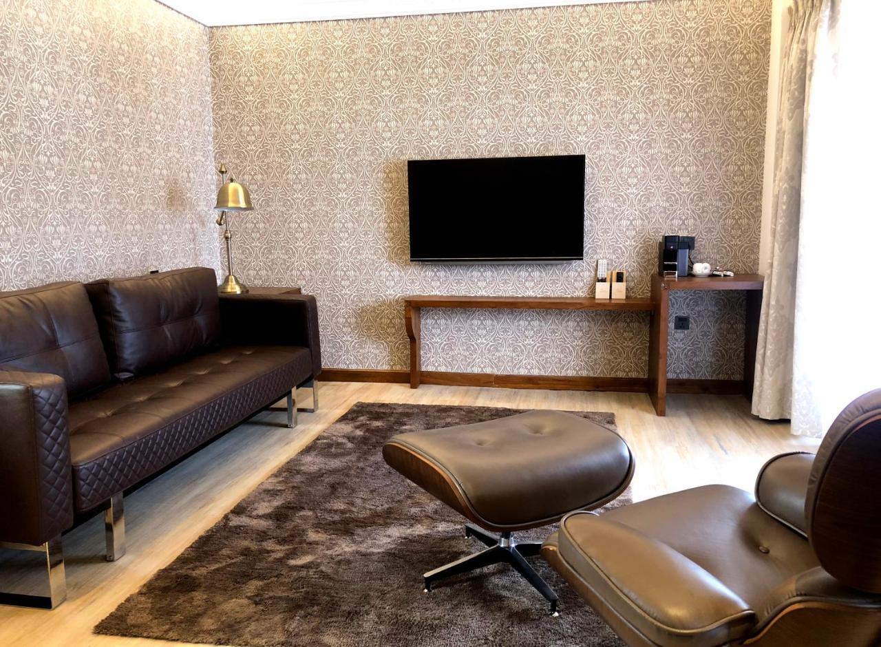 The Radh Hotel كاندي المظهر الخارجي الصورة