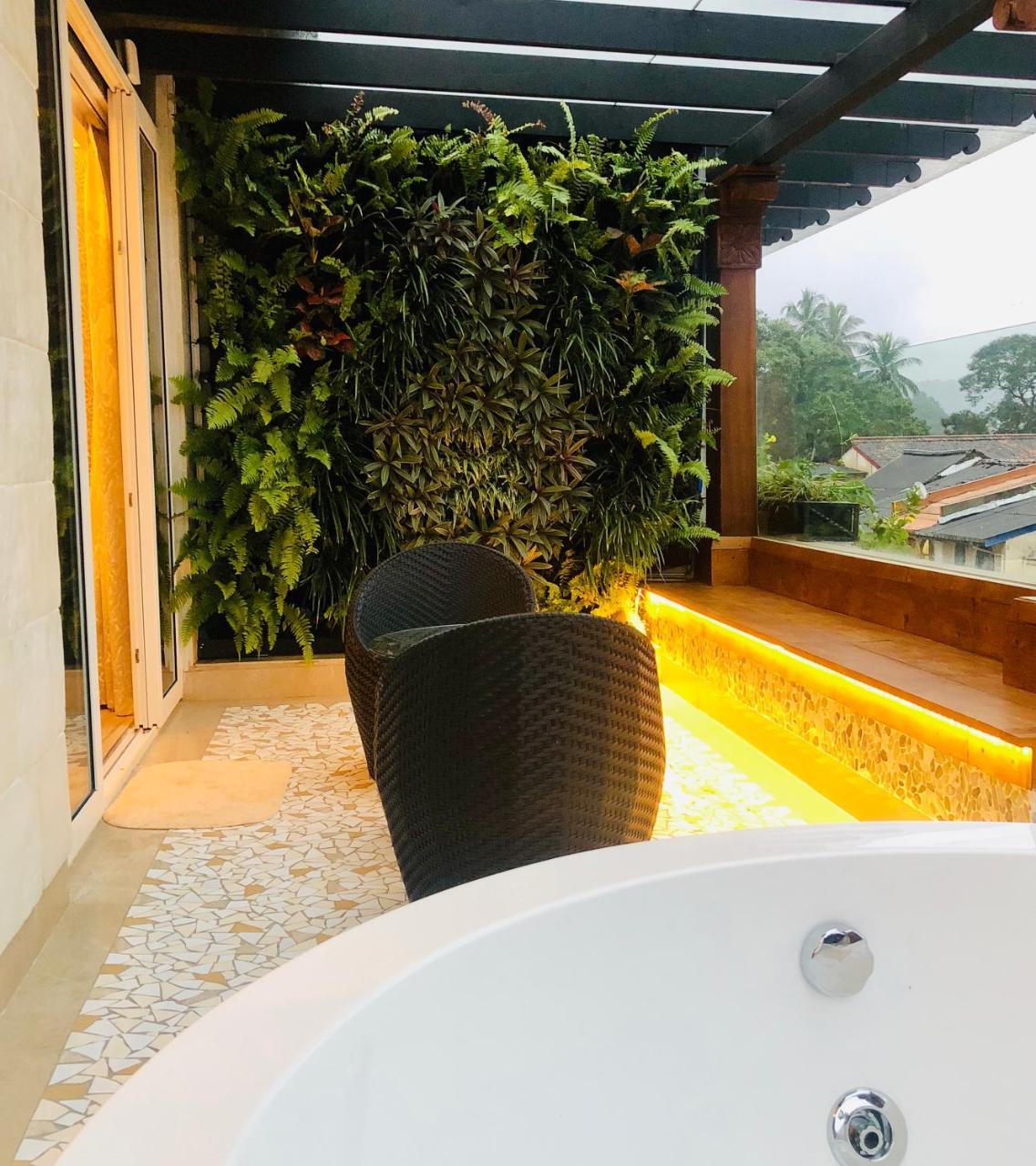 The Radh Hotel كاندي المظهر الخارجي الصورة