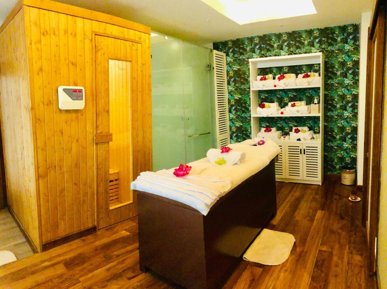The Radh Hotel كاندي المظهر الخارجي الصورة