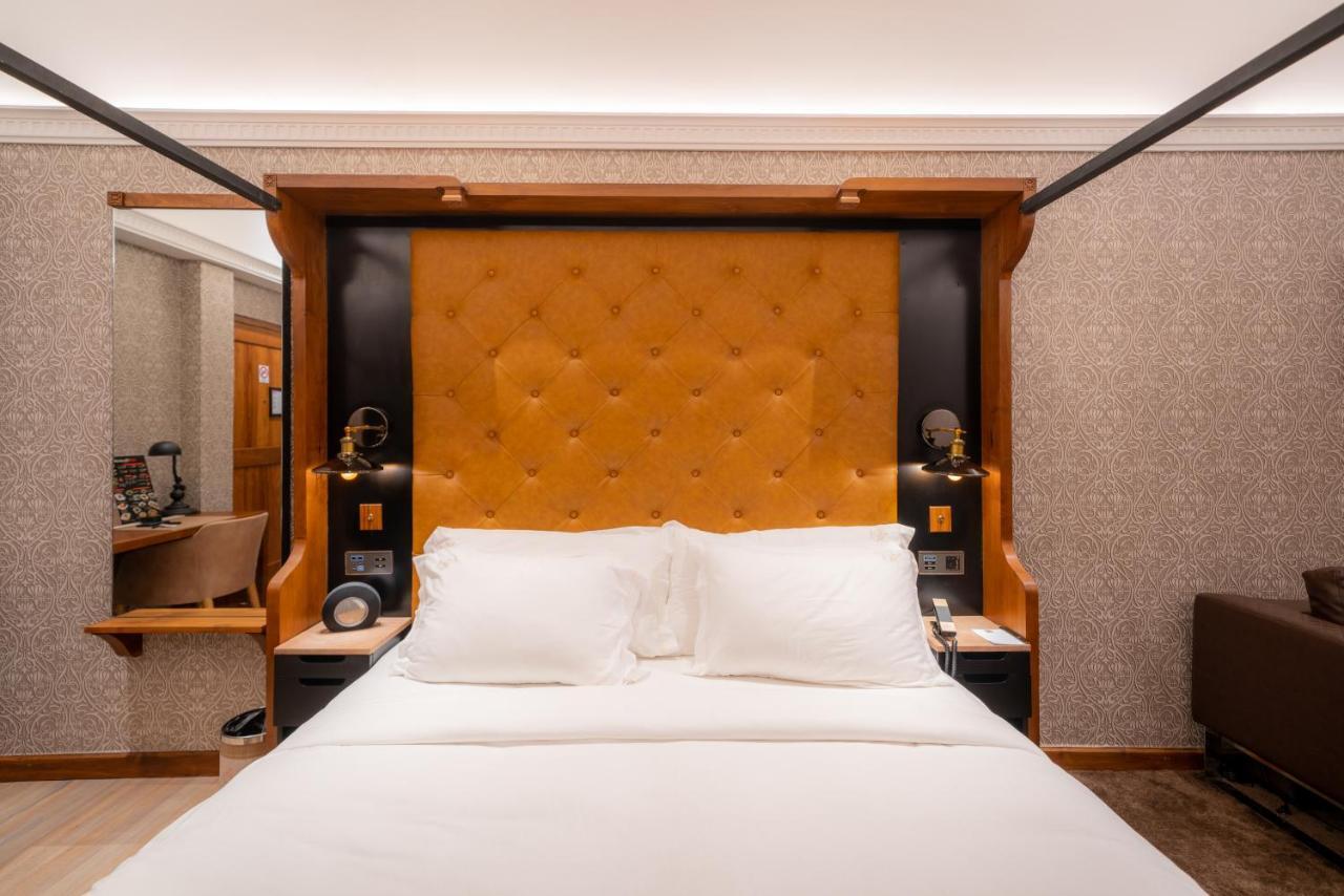 The Radh Hotel كاندي المظهر الخارجي الصورة