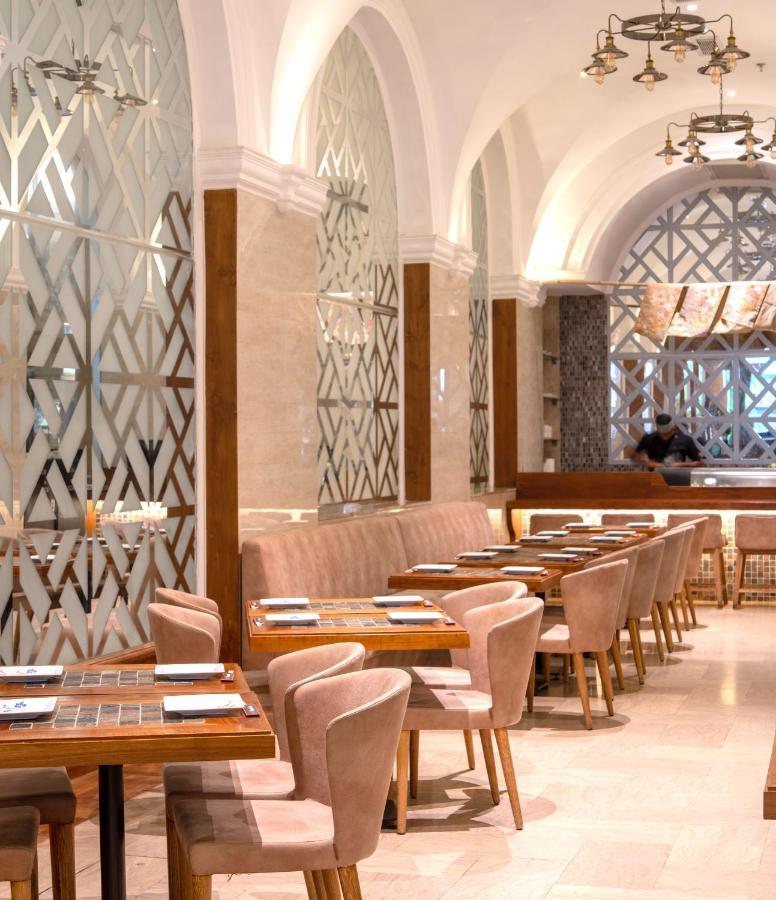 The Radh Hotel كاندي المظهر الخارجي الصورة