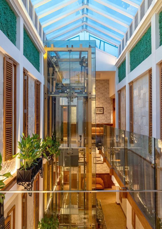 The Radh Hotel كاندي المظهر الخارجي الصورة